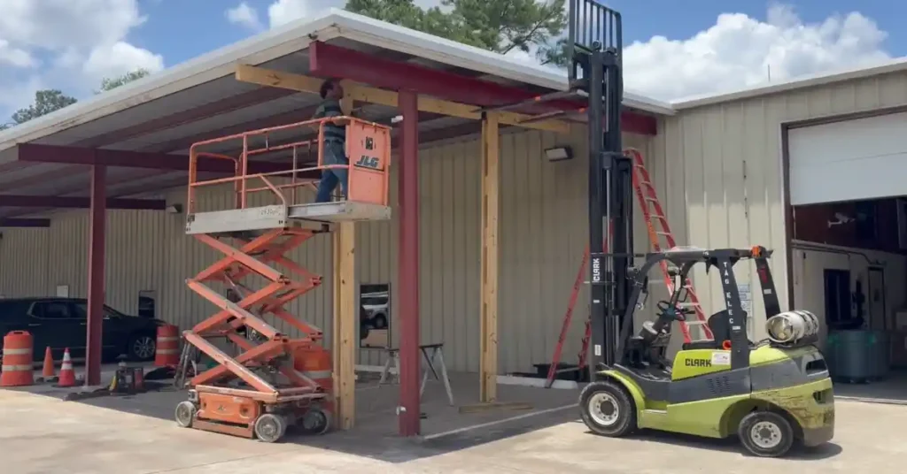 Maintenance Tips for Houston Metal Structures